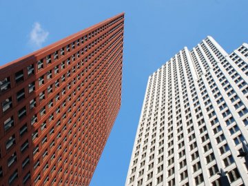 Sfeerbeeld Den Haag wolkenkrabbers
